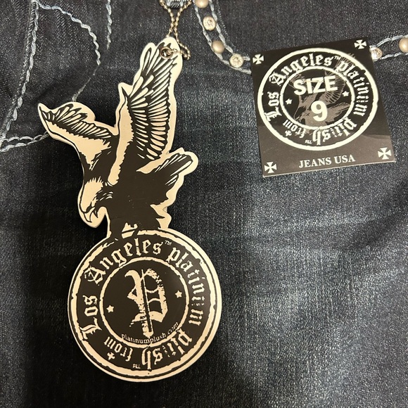 Platinum Plush Los Angeles low rise skinny jeans. Size 9. - Picture 4 of 6